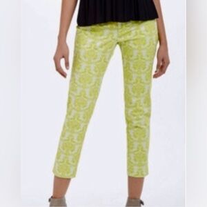 Cartonnier Chartreuse Patterned Garment